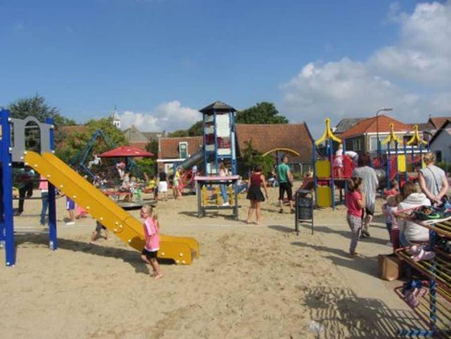 De Corner Van Zeeland Met Jacuzzi Sint Annaland Exteriér fotografie